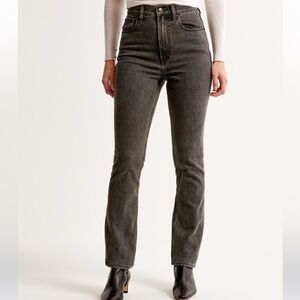 Abercrombie Ultra High Rise 90s Slim Straight Jeans